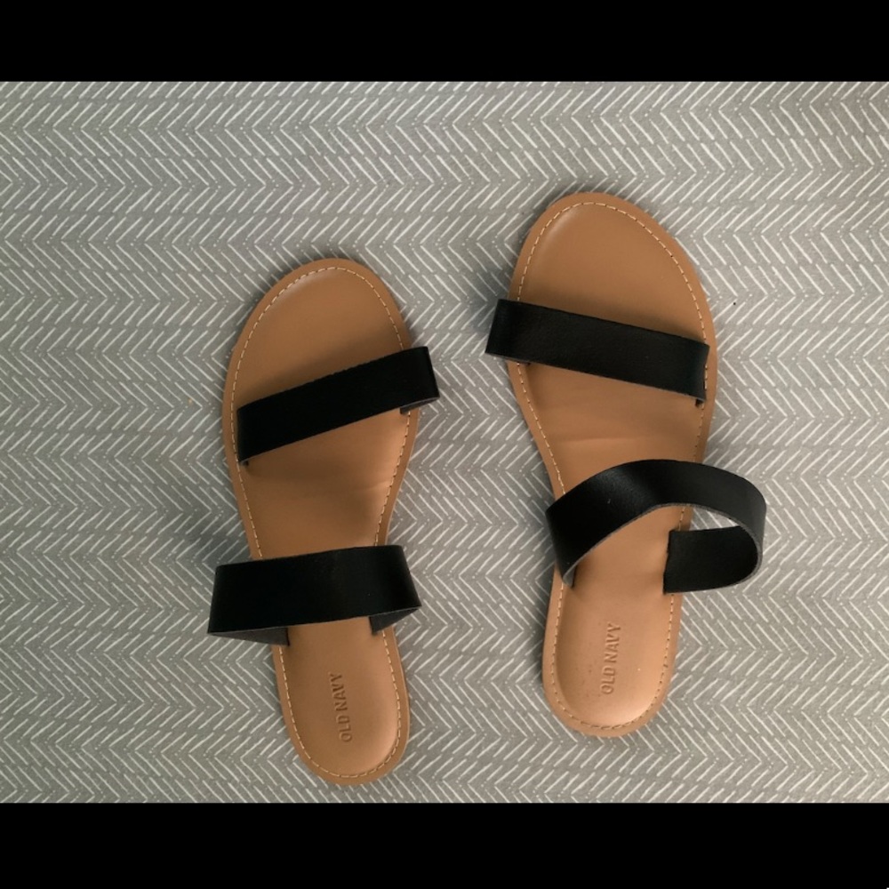 Old Navy Black Strappy Sandals